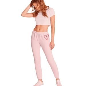 NWT WILDFOX Sketchy Heart Pink Sweatpants/joggers C29